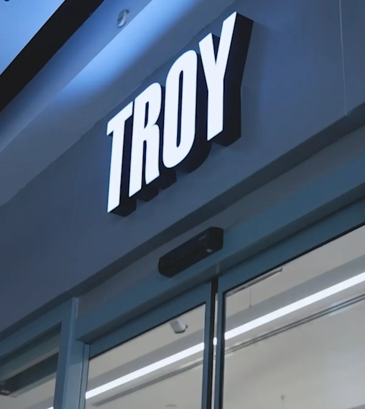 Troy | Kanyon
